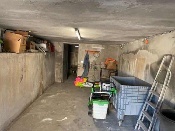 casa indipendente in vendita a Ventimiglia in zona Seglia / San Bernardo