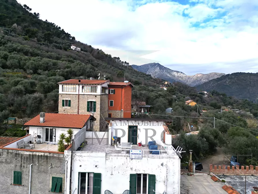 casa indipendente in vendita a Ventimiglia in zona Seglia / San Bernardo