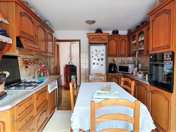 appartamento in vendita a Ventimiglia in zona Varase