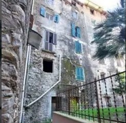 appartamento in vendita a Ventimiglia in zona Torri