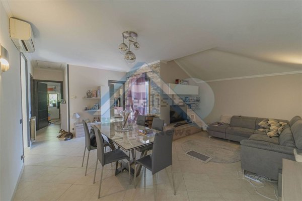 appartamento in vendita a Ventimiglia in zona Latte