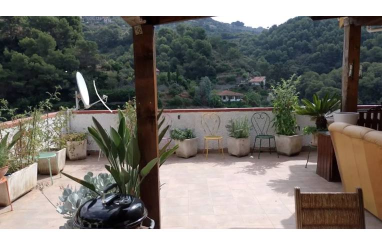 appartamento in vendita a Ventimiglia in zona Latte