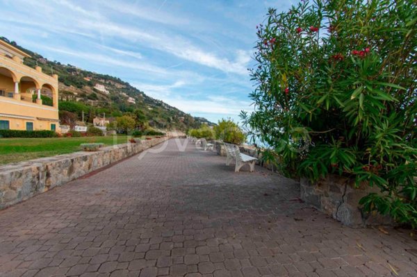 appartamento in vendita a Ventimiglia
