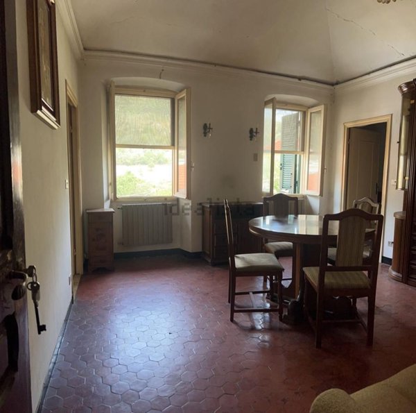 appartamento in vendita a Ventimiglia in zona Varase
