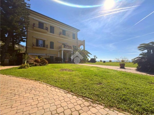 appartamento in vendita a Ventimiglia in zona Latte