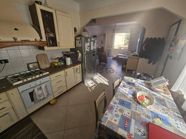 casa semindipendente in vendita a Ventimiglia