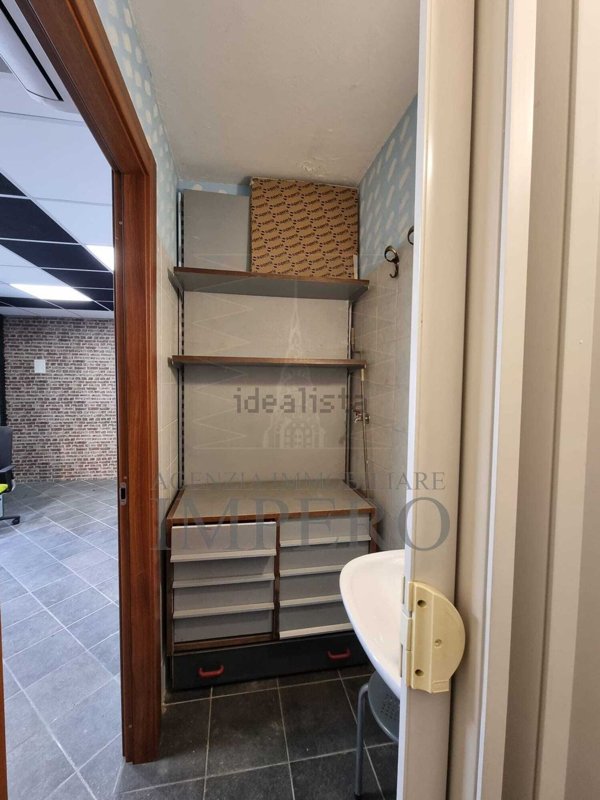 locale commerciale in vendita a Ventimiglia