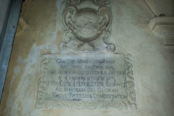 casa indipendente in vendita a Ventimiglia in zona Latte