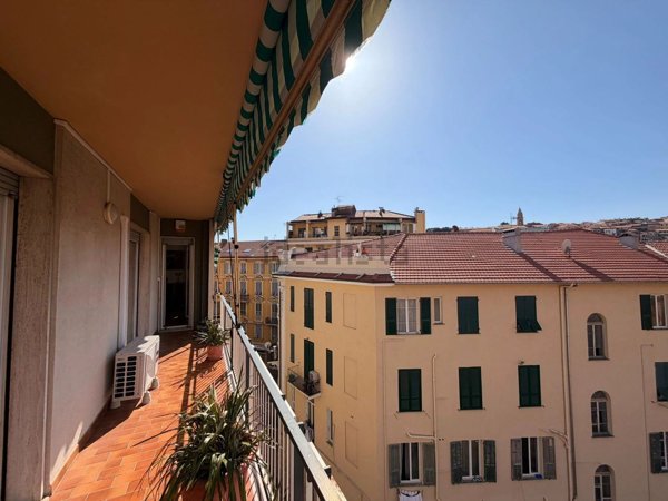 appartamento in vendita a Ventimiglia