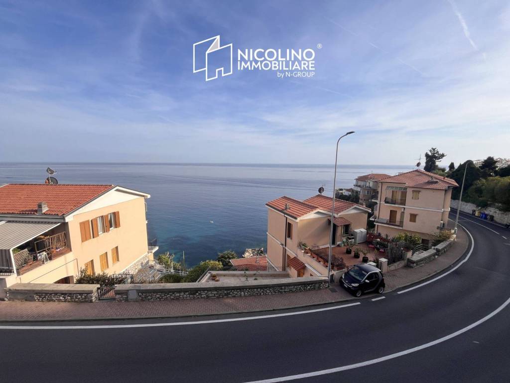 appartamento in vendita a Ventimiglia in zona Grimaldi