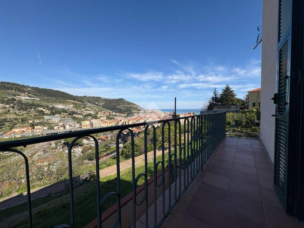 appartamento in vendita a Ventimiglia