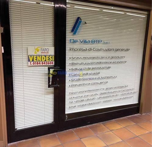 negozio in vendita a Ventimiglia