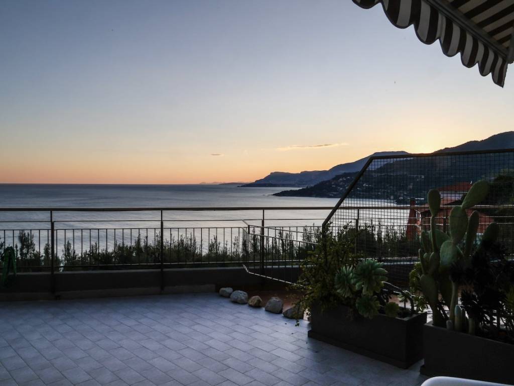 appartamento in vendita a Ventimiglia