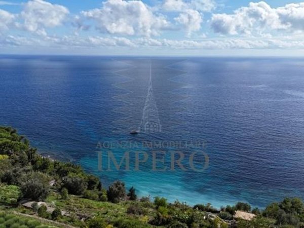 appartamento in vendita a Ventimiglia in zona Grimaldi