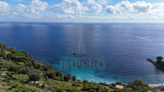 appartamento in vendita a Ventimiglia in zona Grimaldi