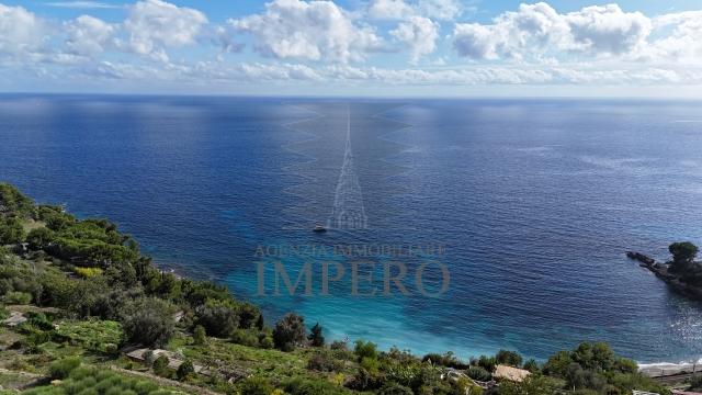 appartamento in vendita a Ventimiglia in zona Grimaldi