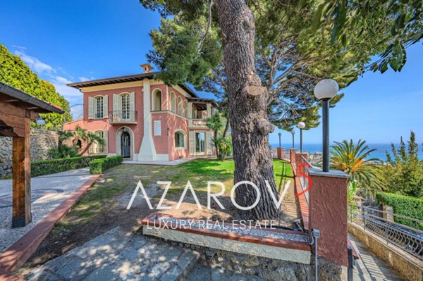 casa indipendente in vendita a Ventimiglia