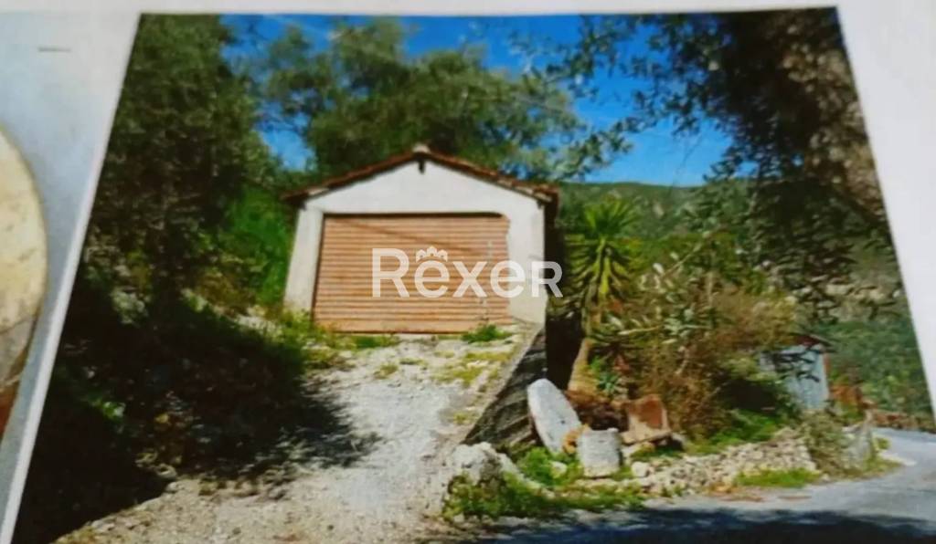casa indipendente in vendita a Ventimiglia