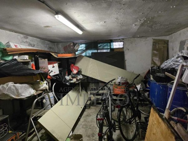 locale di sgombero in vendita a Ventimiglia