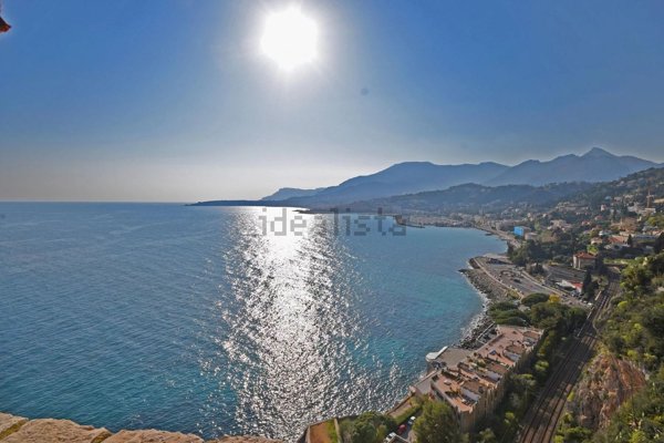 appartamento in vendita a Ventimiglia