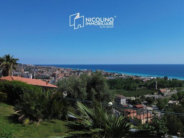 casa indipendente in vendita a Ventimiglia