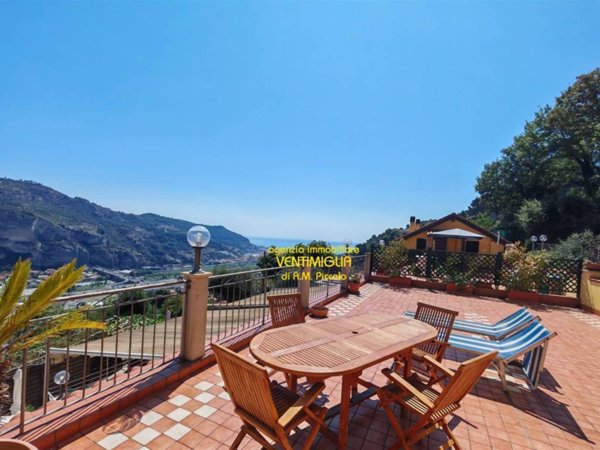 appartamento in vendita a Ventimiglia in zona Seglia / San Bernardo