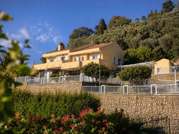 casa indipendente in vendita a Ventimiglia in zona Seglia / San Bernardo