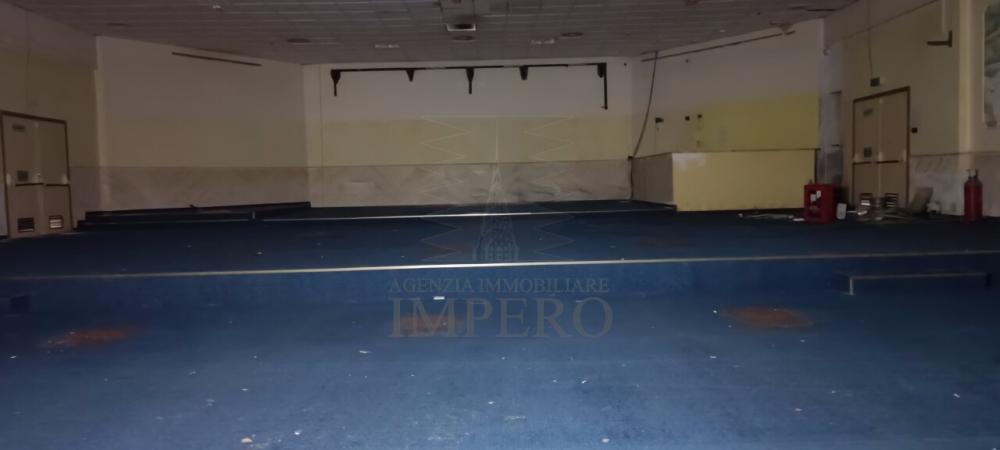 negozio in vendita a Ventimiglia