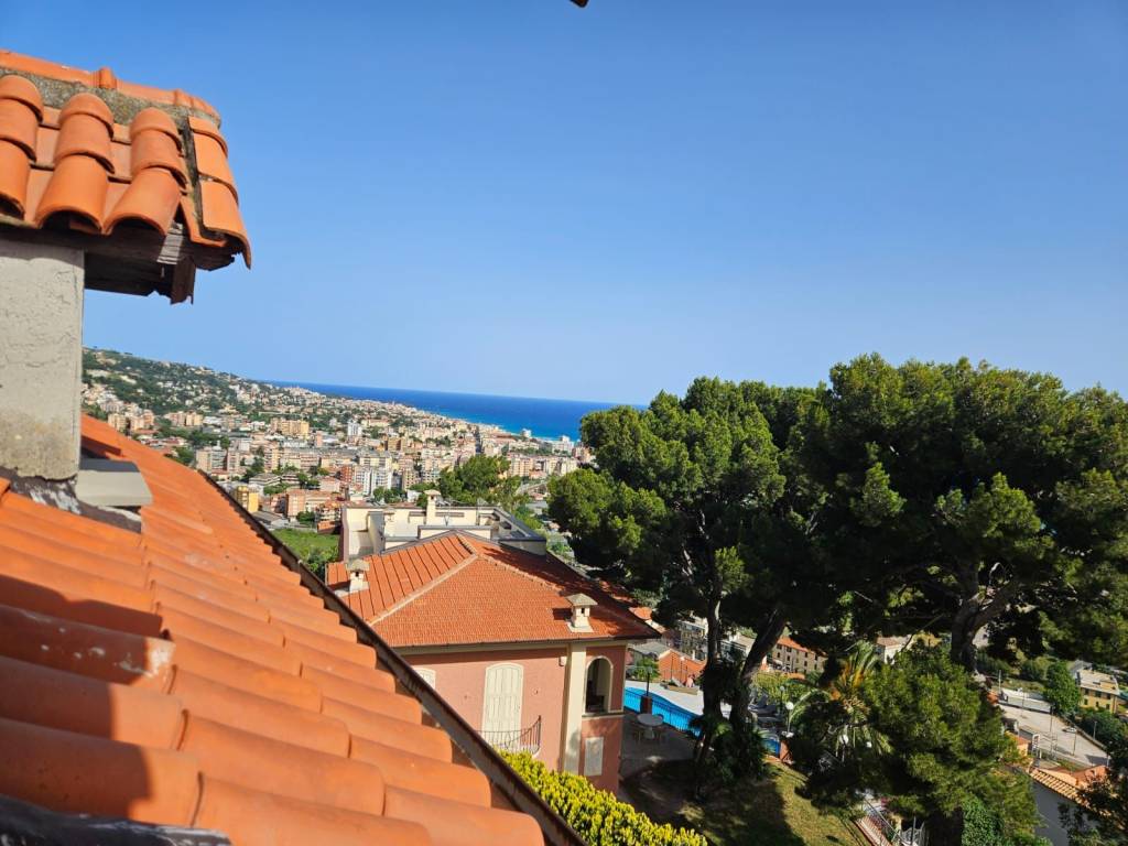 appartamento in vendita a Ventimiglia