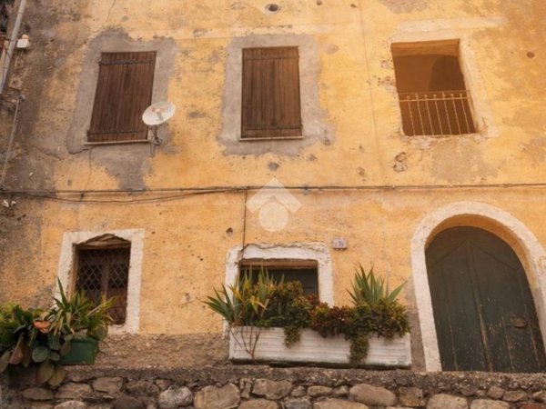 appartamento in vendita a Ventimiglia in zona Torri