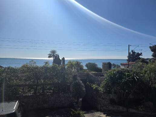 casa indipendente in vendita a Ventimiglia in zona Latte