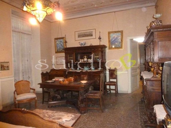 casa indipendente in vendita a Ventimiglia