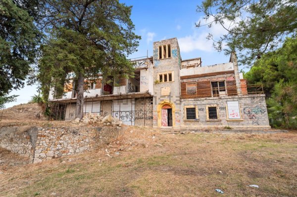 villa in vendita a Ventimiglia in zona Mortola Inferiore