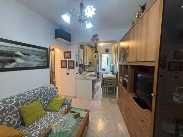 appartamento in vendita a Ventimiglia in zona Latte