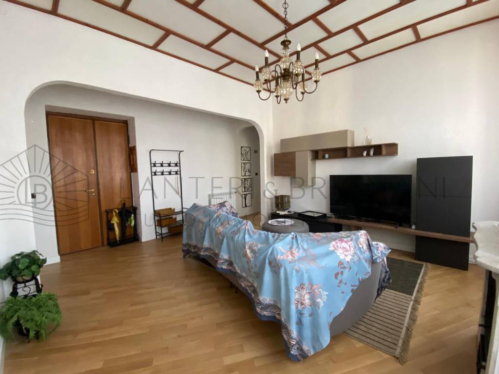 appartamento in vendita a Ventimiglia in zona Latte