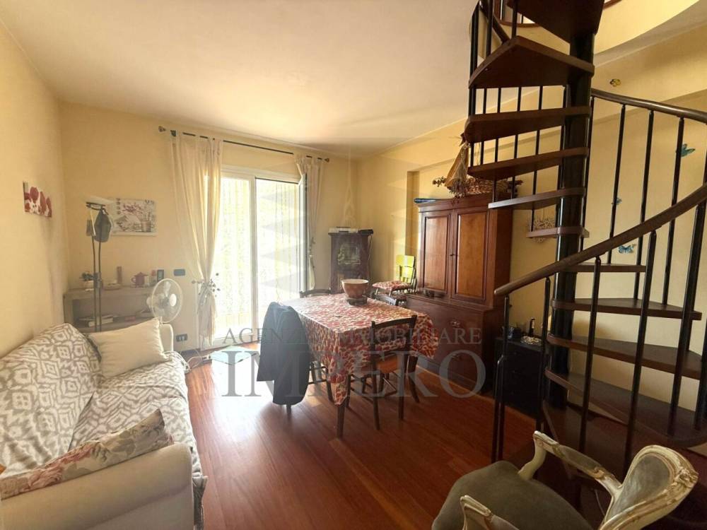 appartamento in vendita a Ventimiglia in zona Seglia / San Bernardo