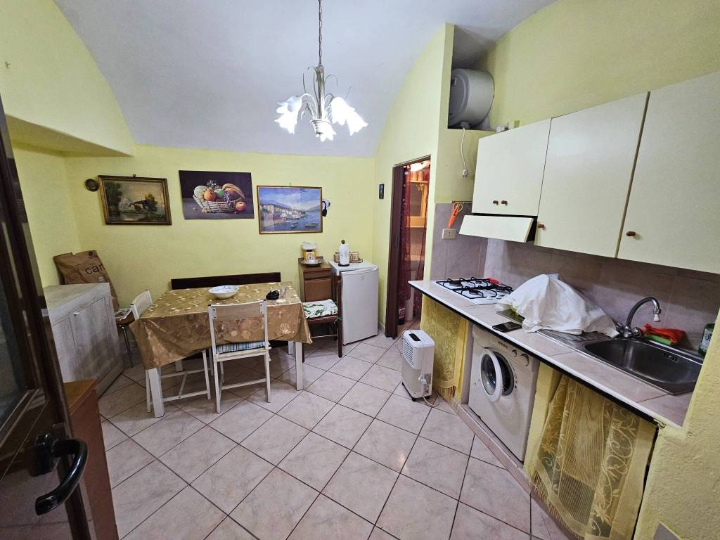 appartamento in vendita a Ventimiglia in zona Latte