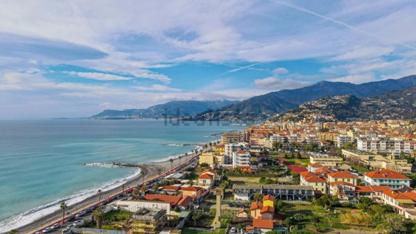 appartamento in vendita a Ventimiglia