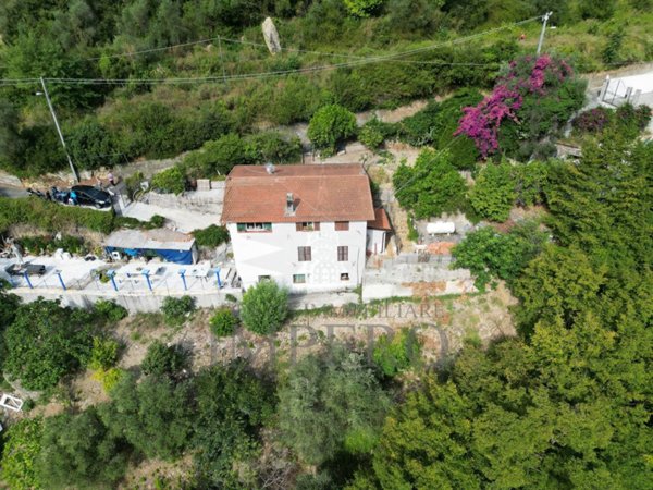 casa indipendente in vendita a Ventimiglia