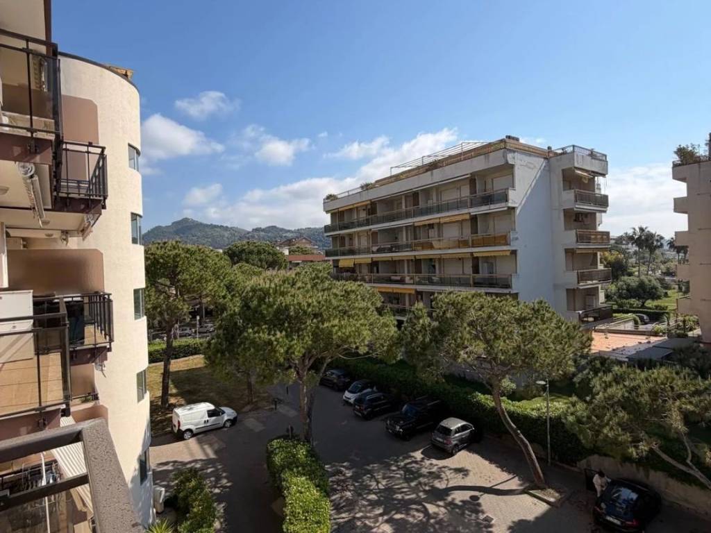 appartamento in vendita a Ventimiglia