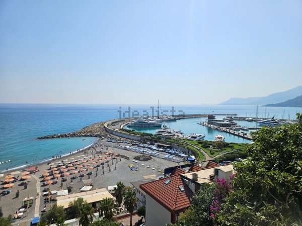 appartamento in vendita a Ventimiglia