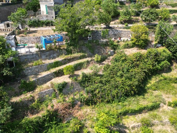 locale di sgombero in vendita a Ventimiglia