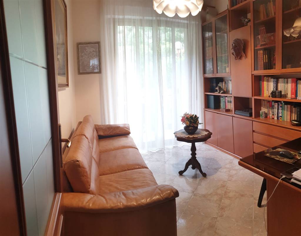 appartamento in vendita a Ventimiglia in zona Seglia / San Bernardo