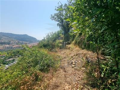locale di sgombero in vendita a Ventimiglia