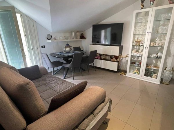 appartamento in vendita a Ventimiglia in zona Latte
