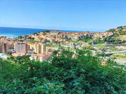 terreno in vendita a Ventimiglia