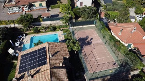casa indipendente in vendita a Ventimiglia in zona Seglia / San Bernardo