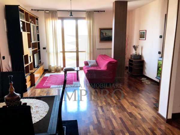 casa indipendente in vendita a Ventimiglia