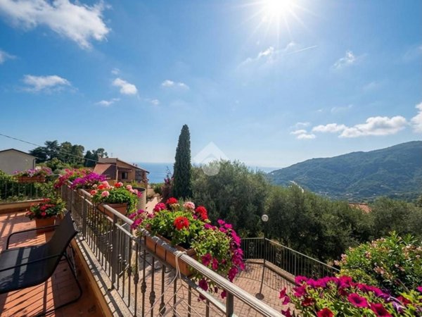 appartamento in vendita a Ventimiglia in zona San Lorenzo