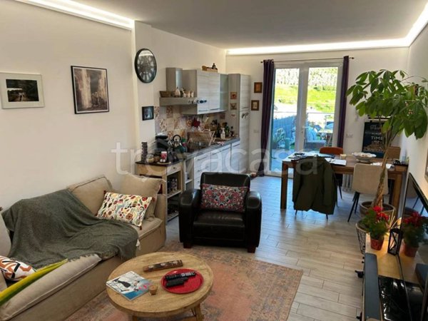appartamento in vendita a Ventimiglia in zona Latte